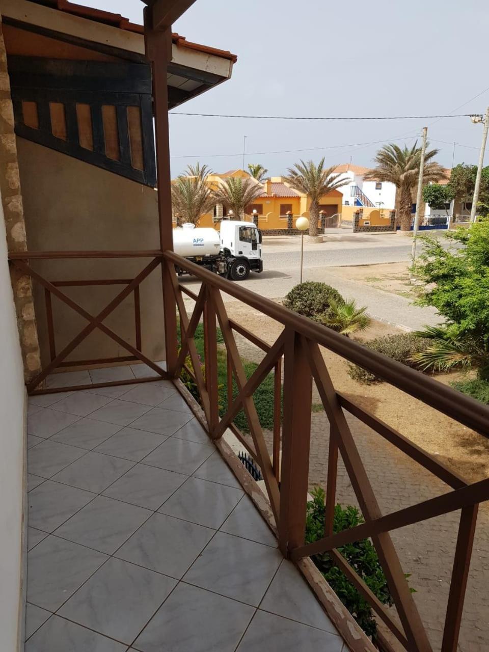 Pensao Alcinda Bettencourt 100 Meters To The Beachfront Santa María Exterior foto