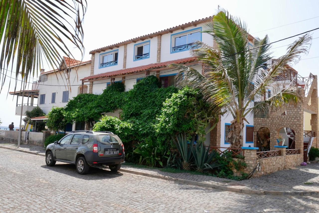 Pensao Alcinda Bettencourt 100 Meters To The Beachfront Santa María Exterior foto