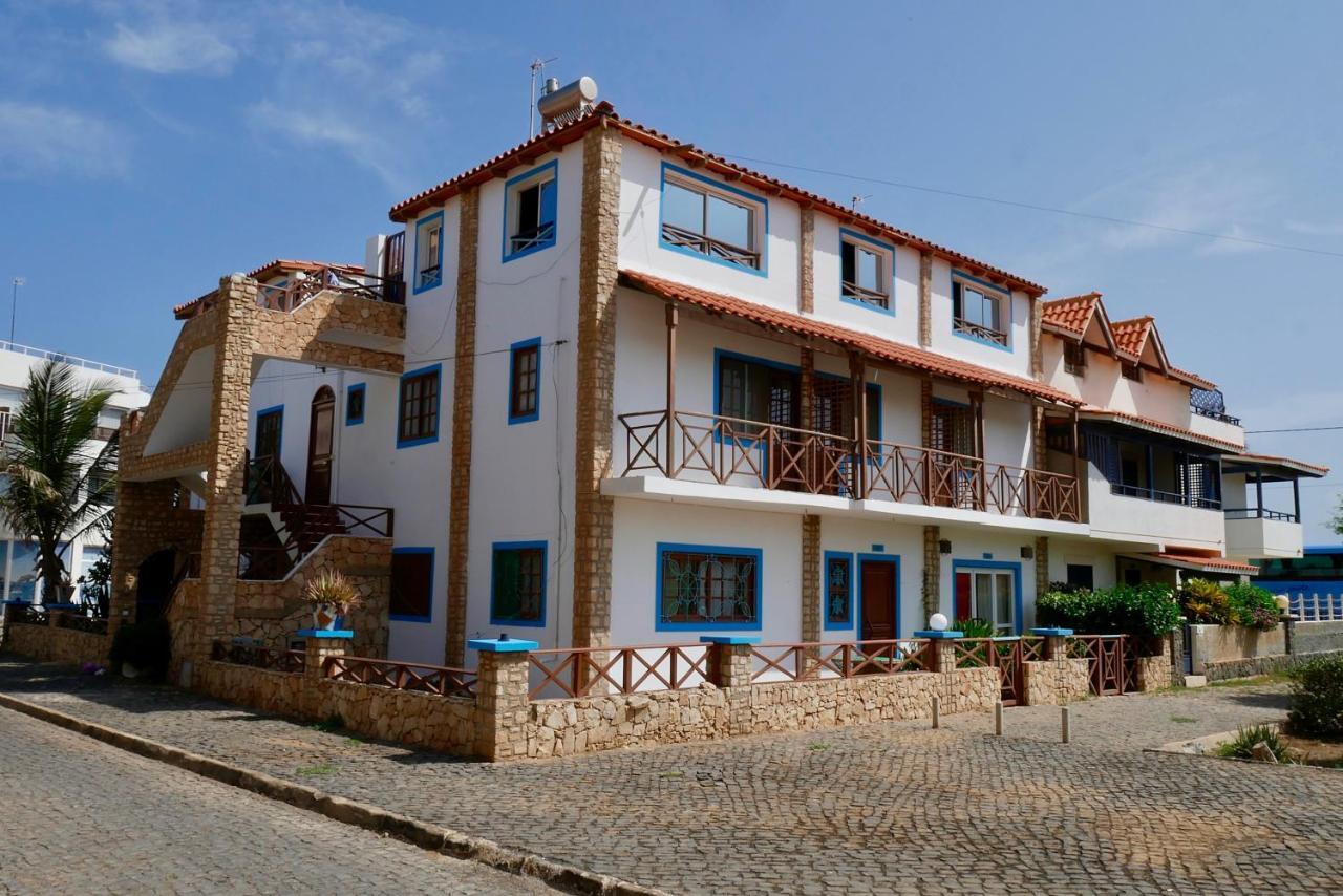 Pensao Alcinda Bettencourt 100 Meters To The Beachfront Santa María Exterior foto
